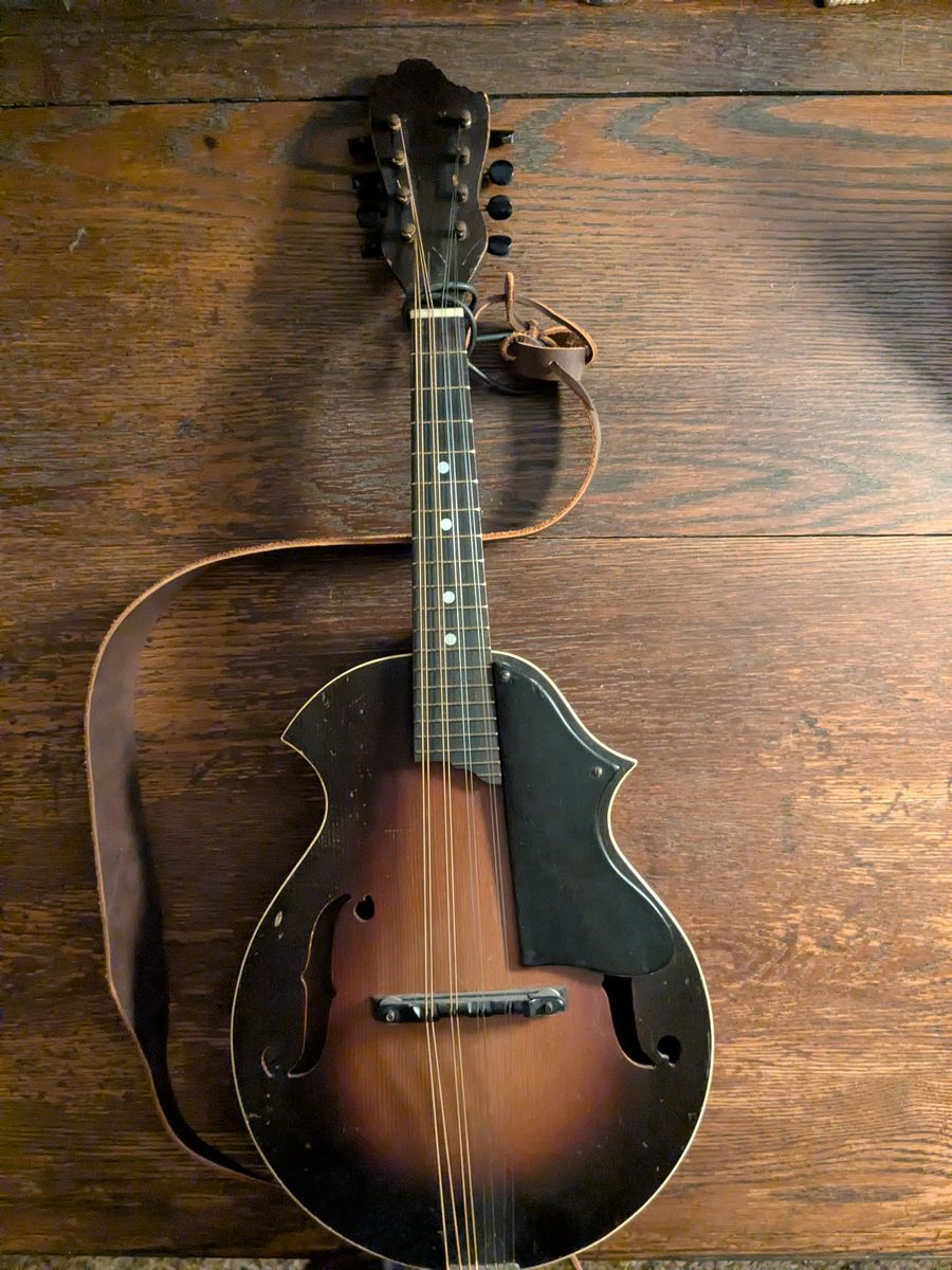 1937 Mandolin