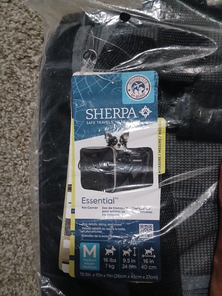 Sherpa Essential Medium Soft-Sided Pet Carrier - Black/Charcoal