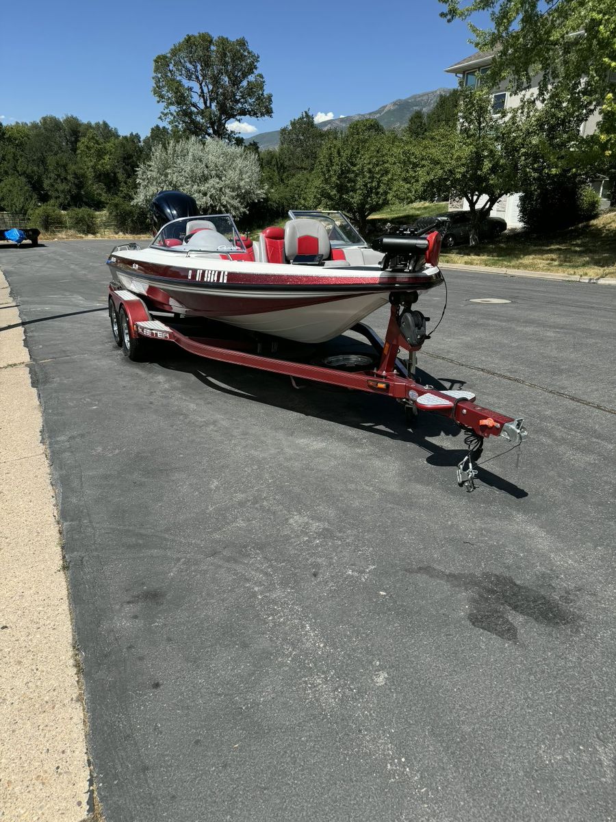 2011 Skeeter SL210 Fish and Ski