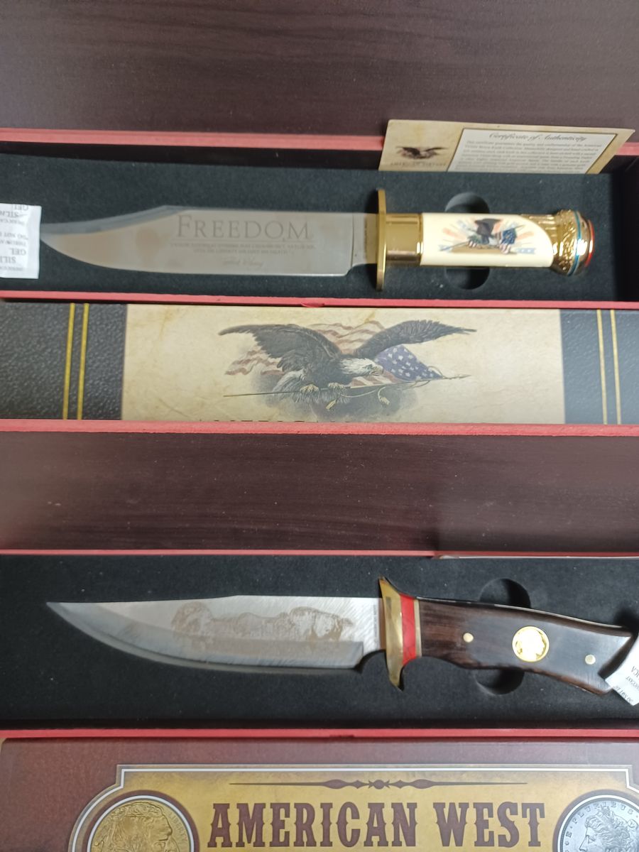 Collectible, Bowie, knives.