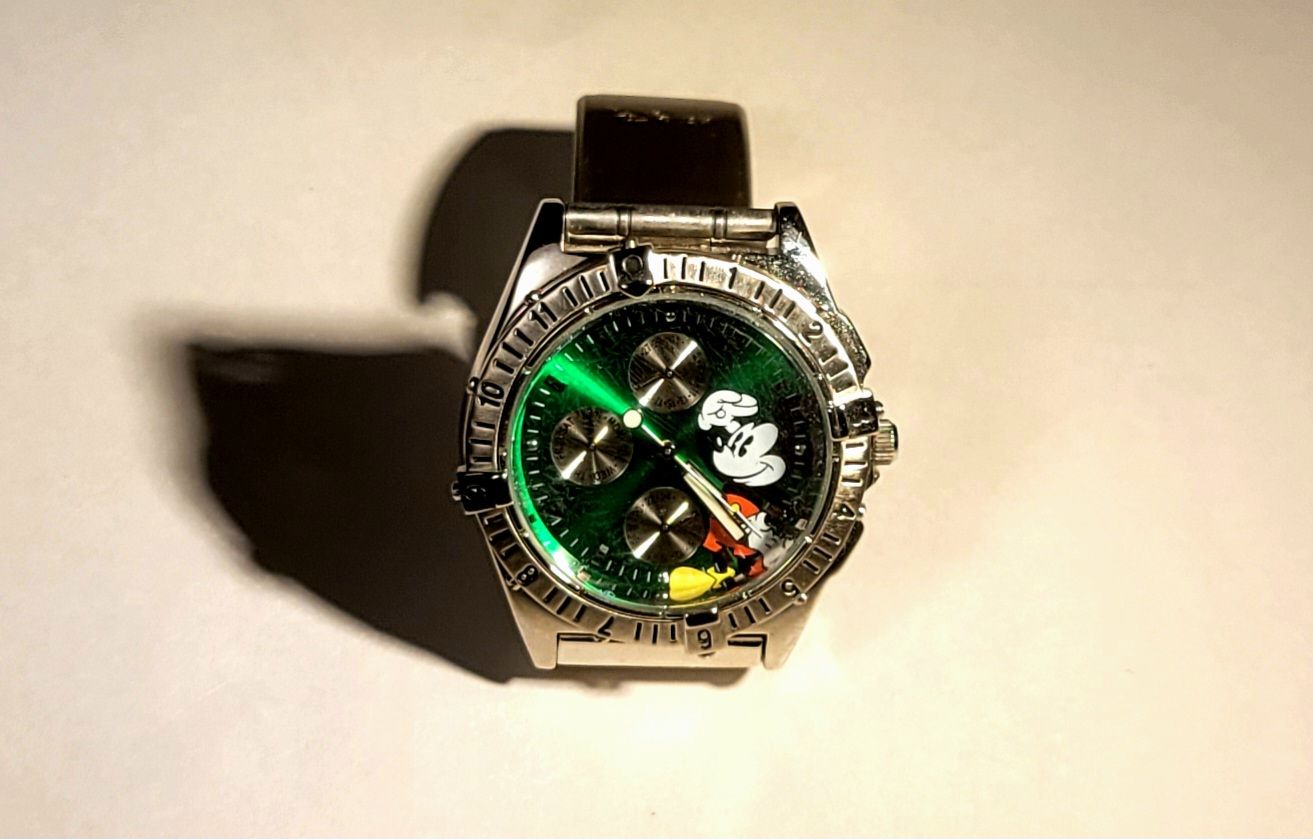 Disney Pie-eyed Mickey Mouse Dual Time Face Quartz Watch Rare