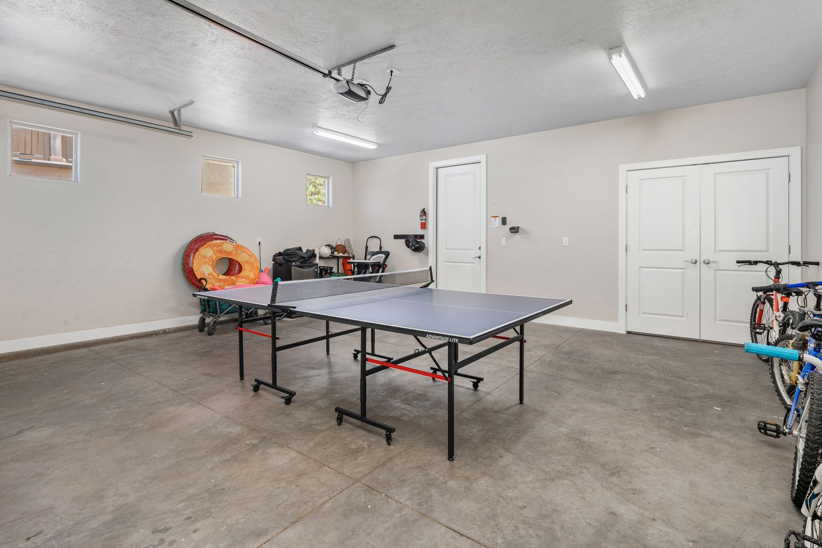 Main image 37