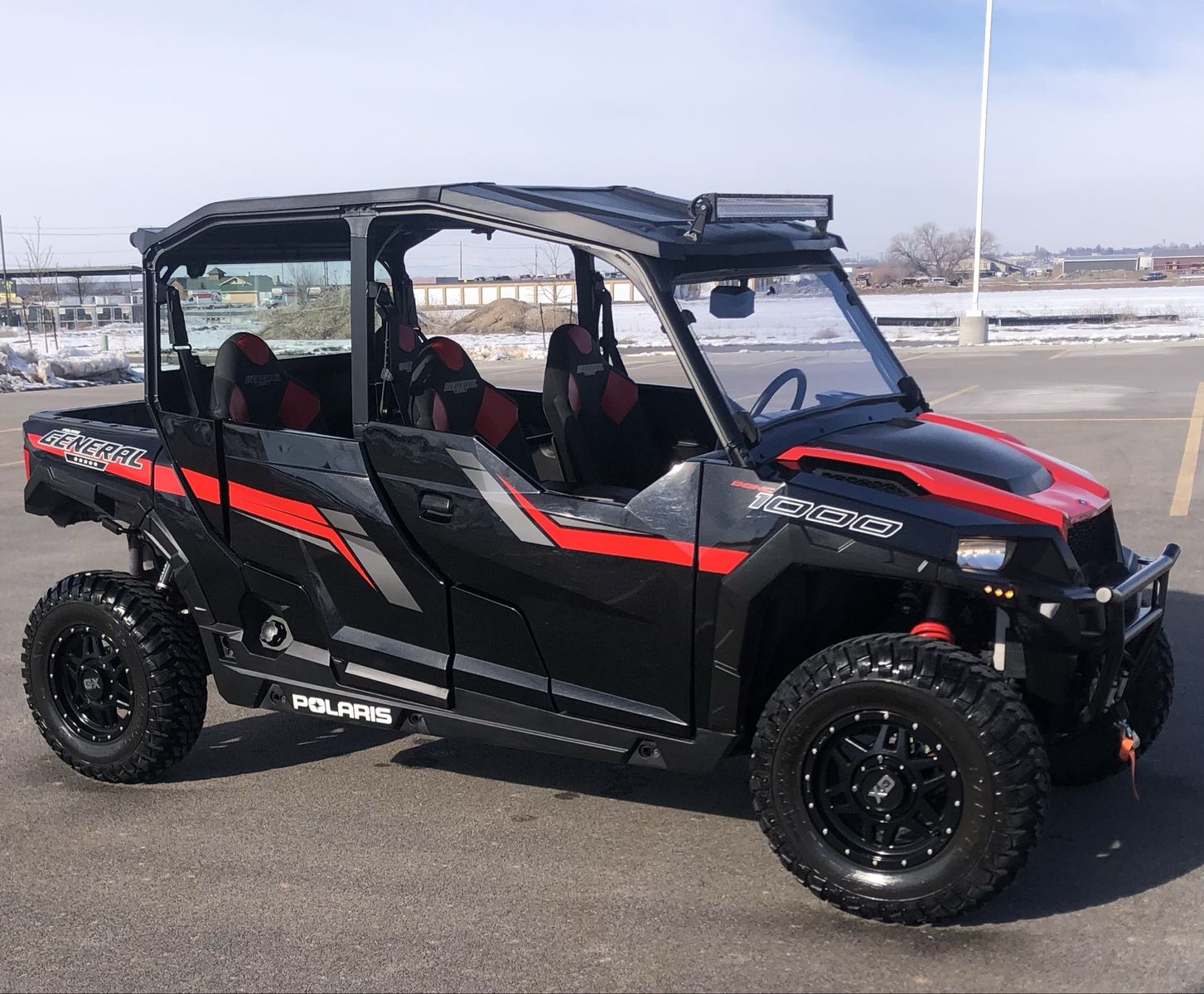 2018 Polaris General 4 1000 EPS UTV Side-by-Side - Black/Red, lots of extras including Polaris snowplow