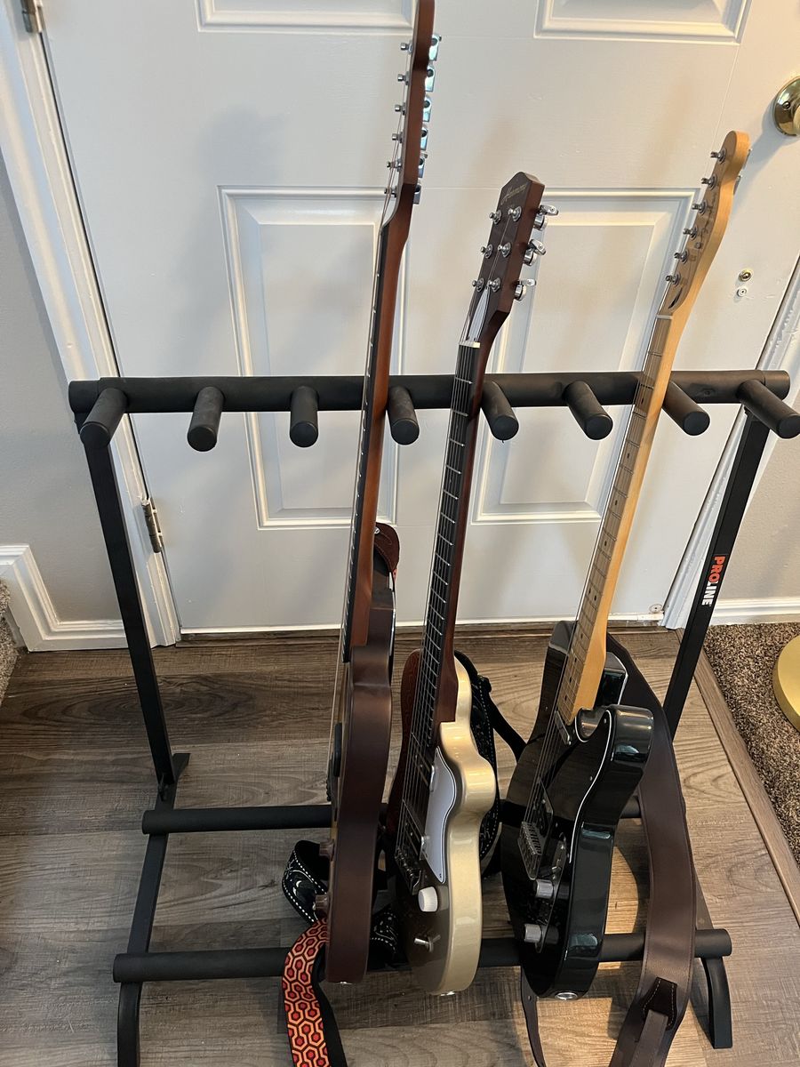 Proline PLMS7 7-Guitar Folding Stand Black