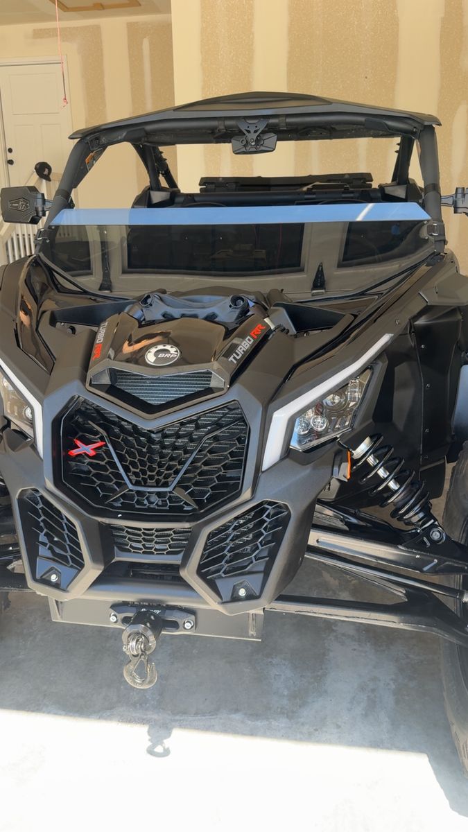 2025 Can Am x3 turbo RR smart shox w/ trailer 