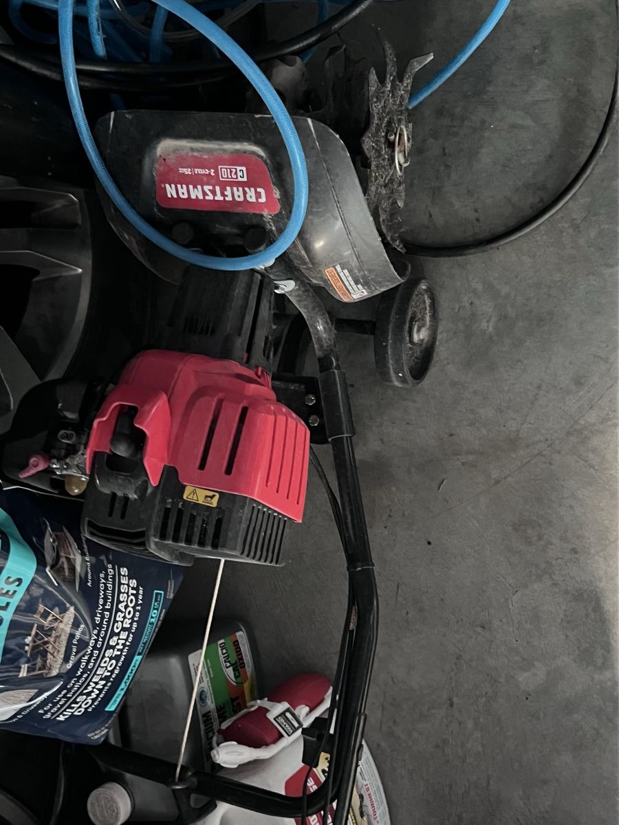 Craftsman C210 2-Cycle 25cc Gas Cultivator / Tiller