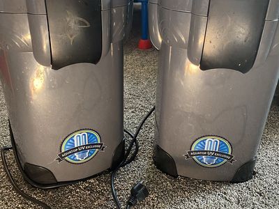 Tank filter canisters