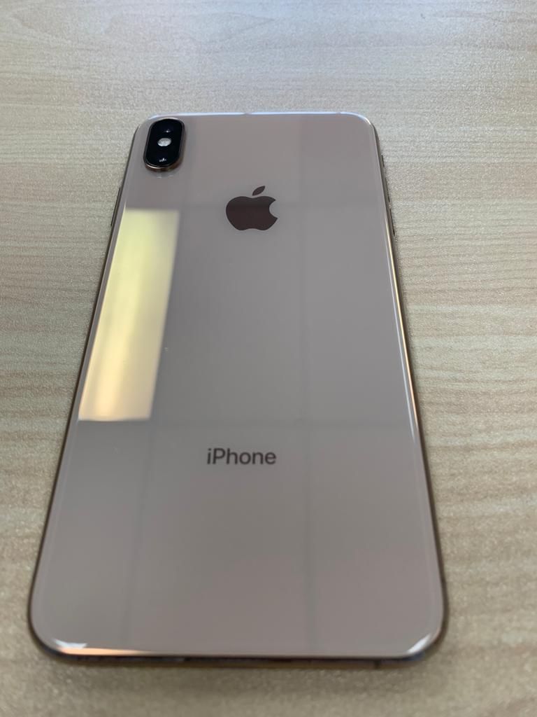 Iphone XS MAX 64gb- Unlocked