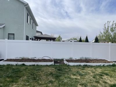 Free grow boxes and soil