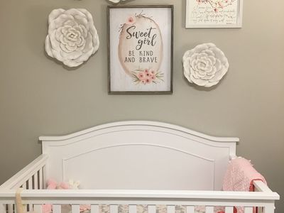 DaVinci Charlie White 4-in-1 Convertible Wooden Baby Crib - Toddler/Full Bed Option