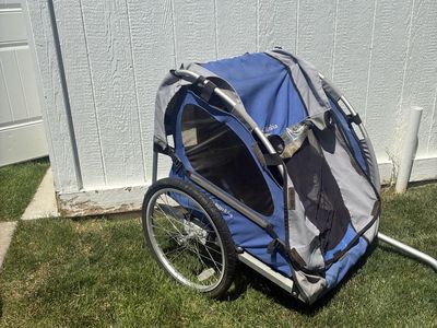 Columbia Blue Bicycle Child Trailer