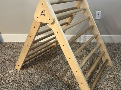 Pikler Toddler Developmental Ladder
