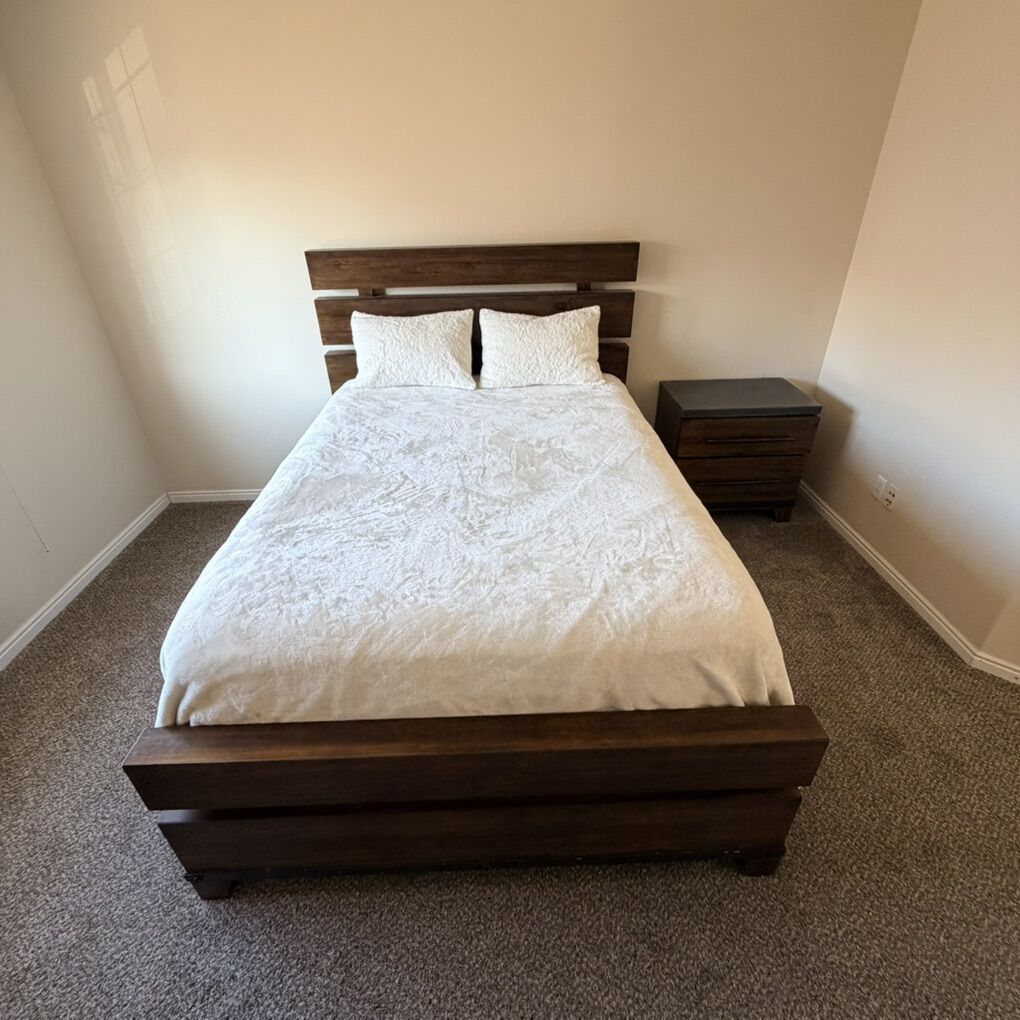 Master Bedroom Set (Queen Mattress Included)
