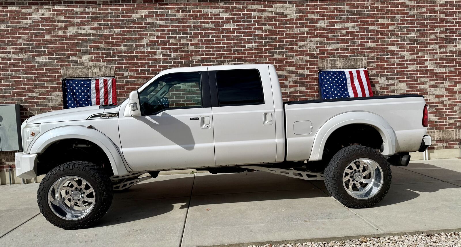 2011 FORD F350 SUPER DUTY Lariat