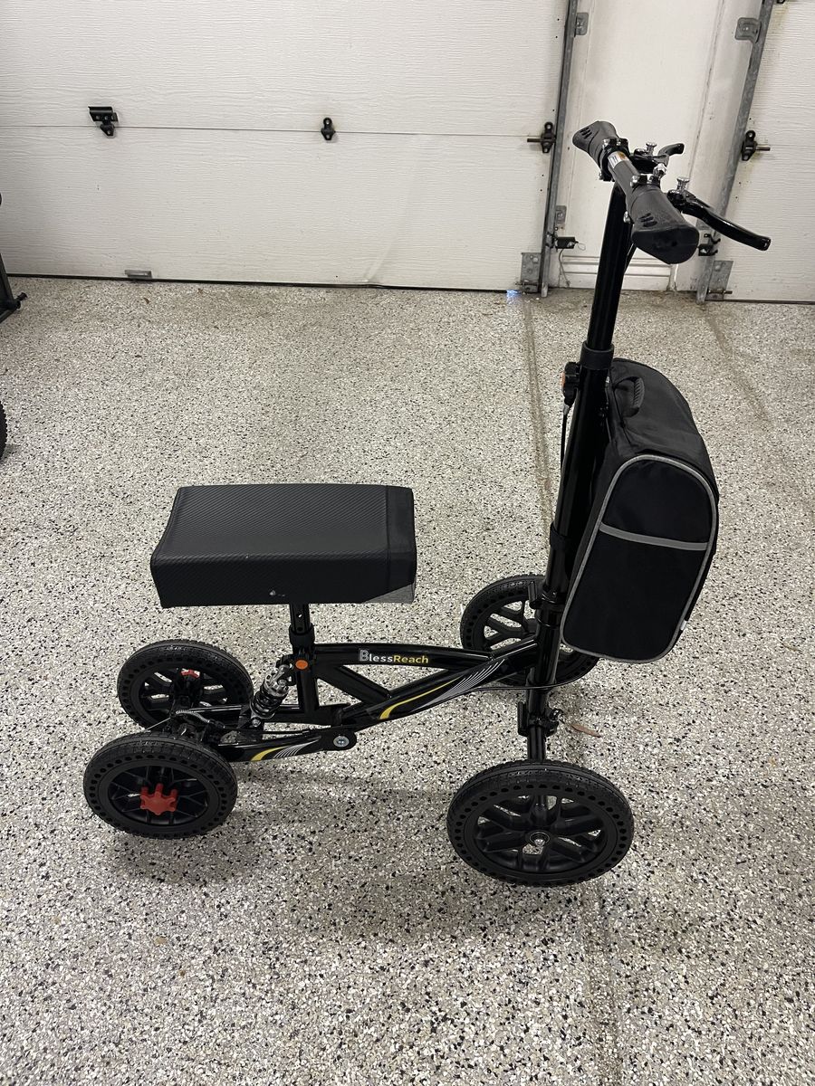 BlessReach Deluxe Knee Scooter