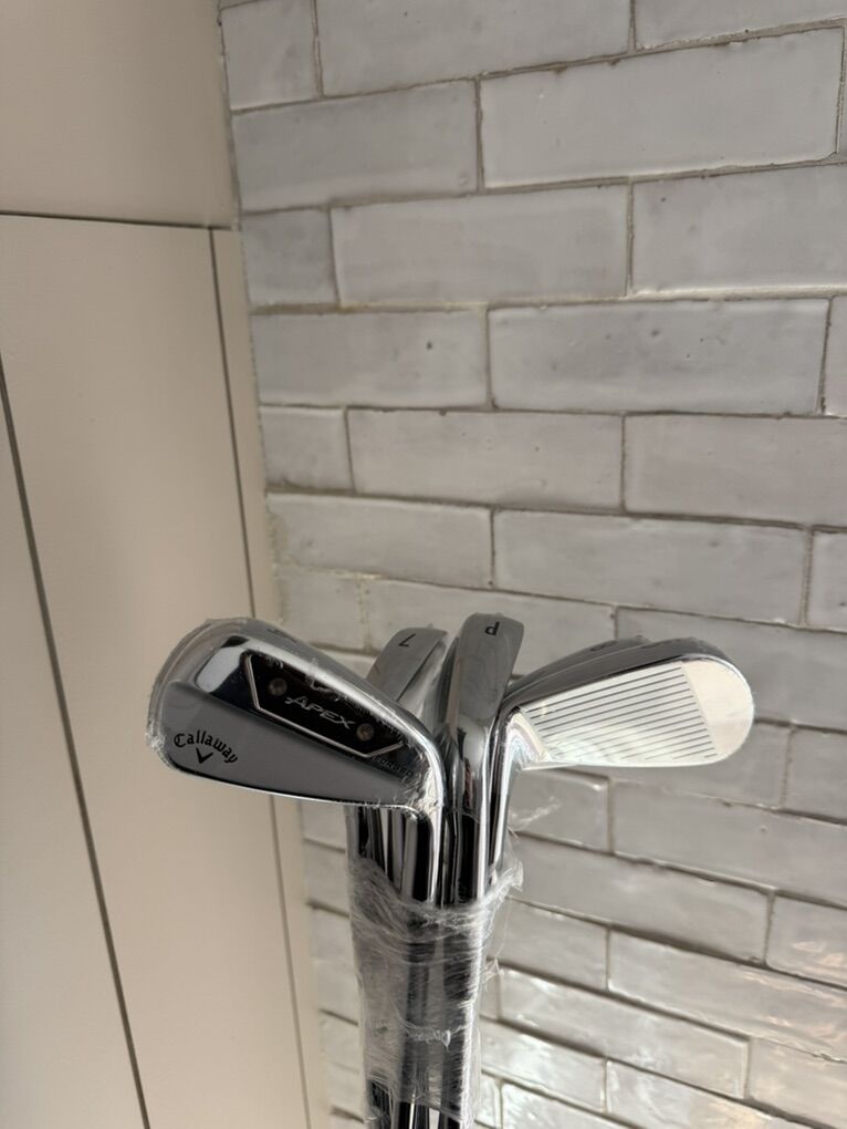 New Callaway Apex Ai150 Iron Set 4-PW