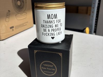 Funny Mom Lavender Candle —