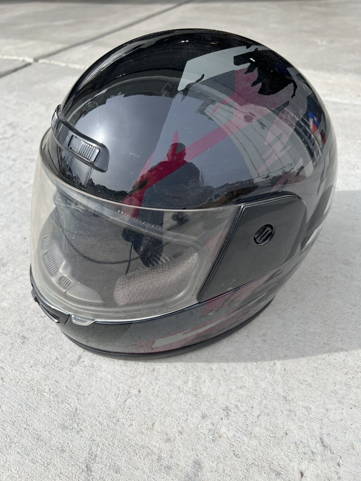 Motorcycle Helmet size 7-3/8 - 7-1/2 Large