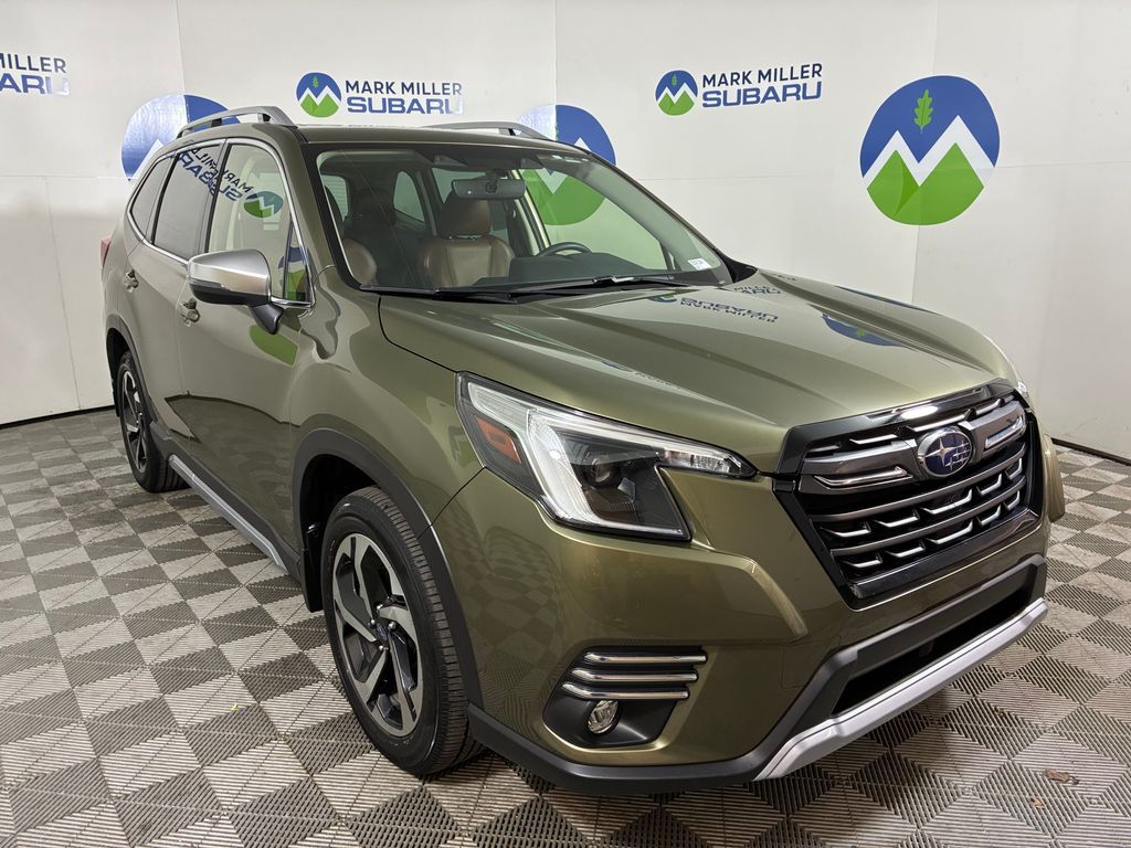 2023 Subaru Forester Touring