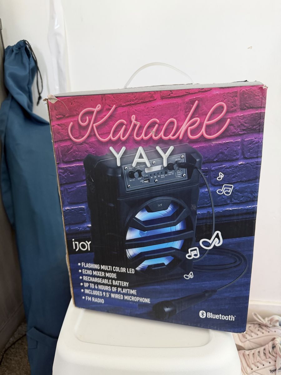 IJoy Small Karaoke Machine with Mic