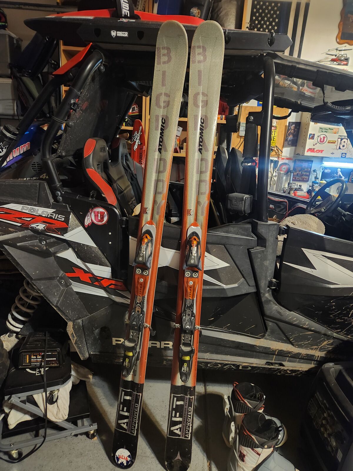 Atomic 84 skis