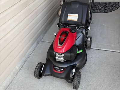 HONDA HRN216 ( NEWEST MODEL )