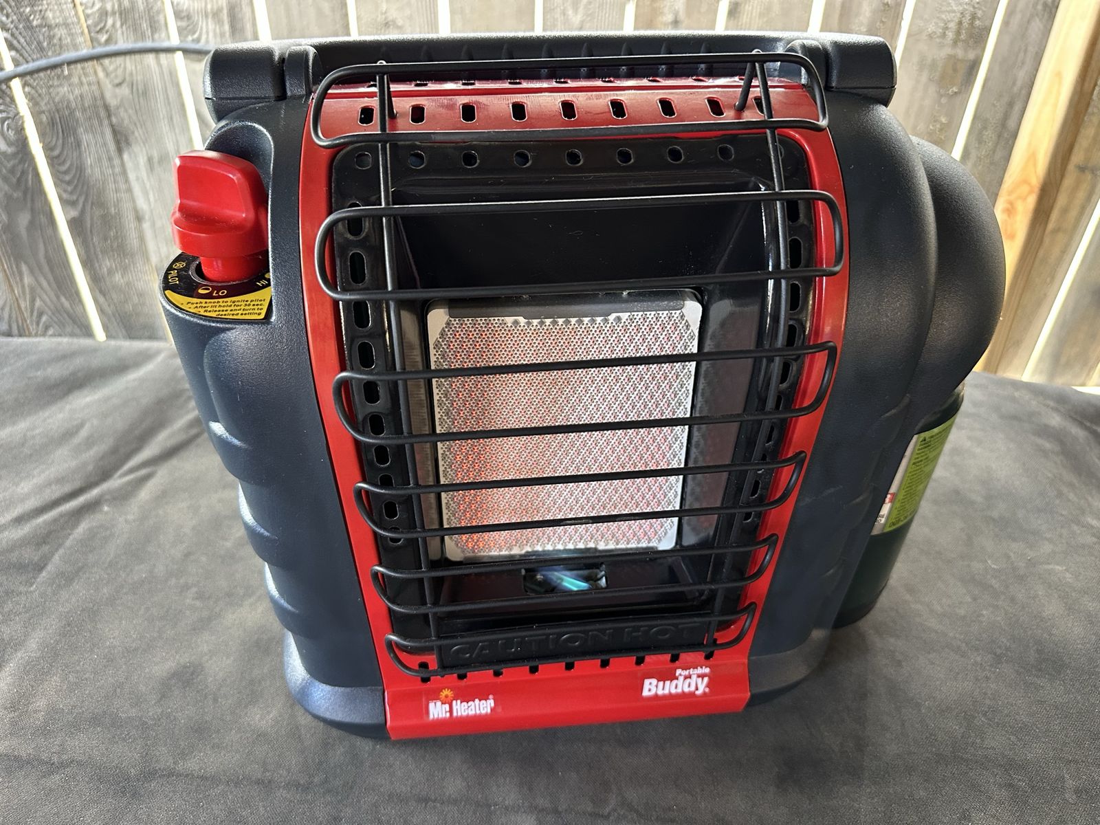 Mr. Heater F215100 MH4B Portable Buddy Propane Heater, 3,800 BTU, Red/Black