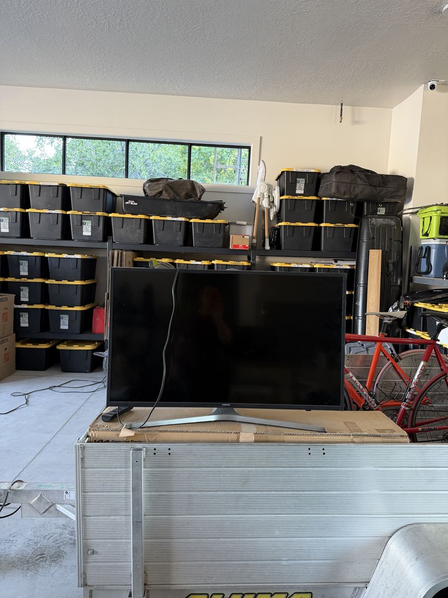 Samsung UN40MU6290F LCD TV