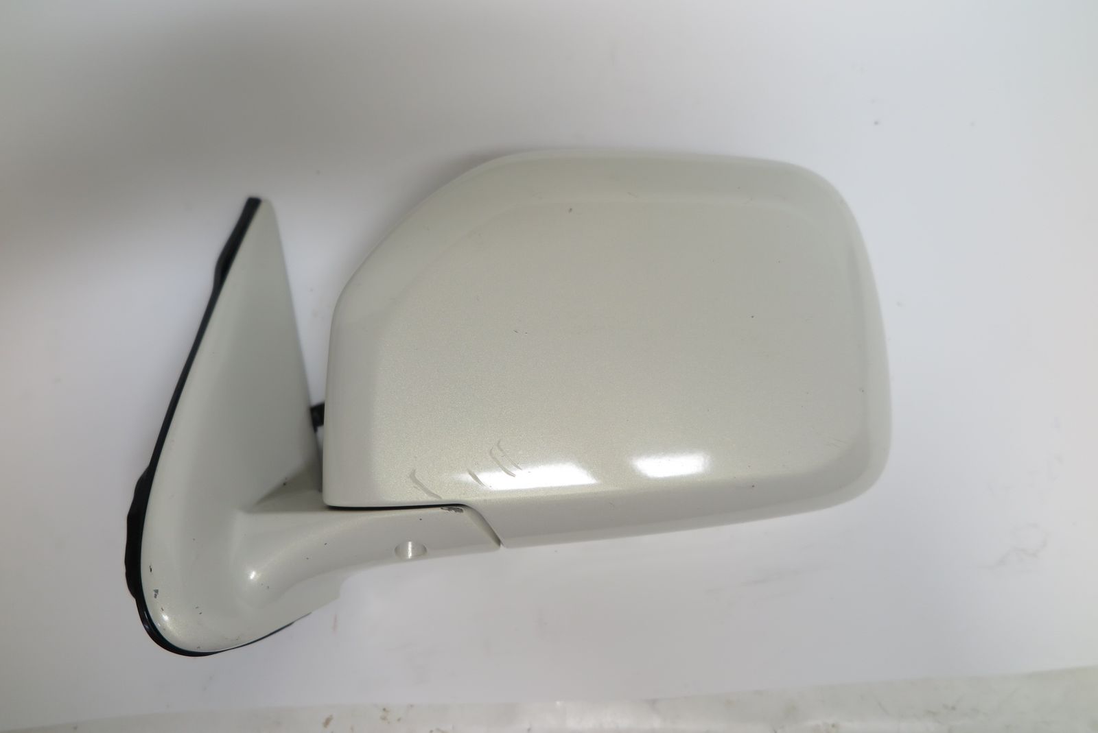 oem toyota 4runner driver side mirror (2000-2004)