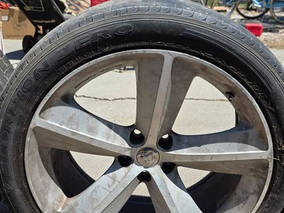 Srt wheels