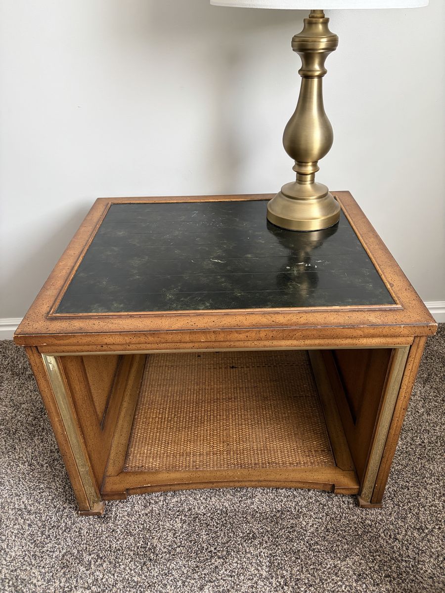 End table