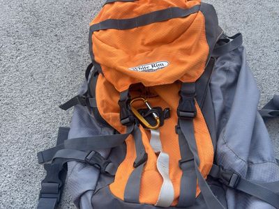 Hiking backpack 55L