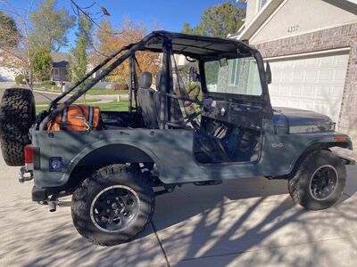 Mahindra Roxor 2018 LOW MILES ( 942)