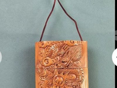 Rare Japanese boxwood inro ojime & netsuke dragons.