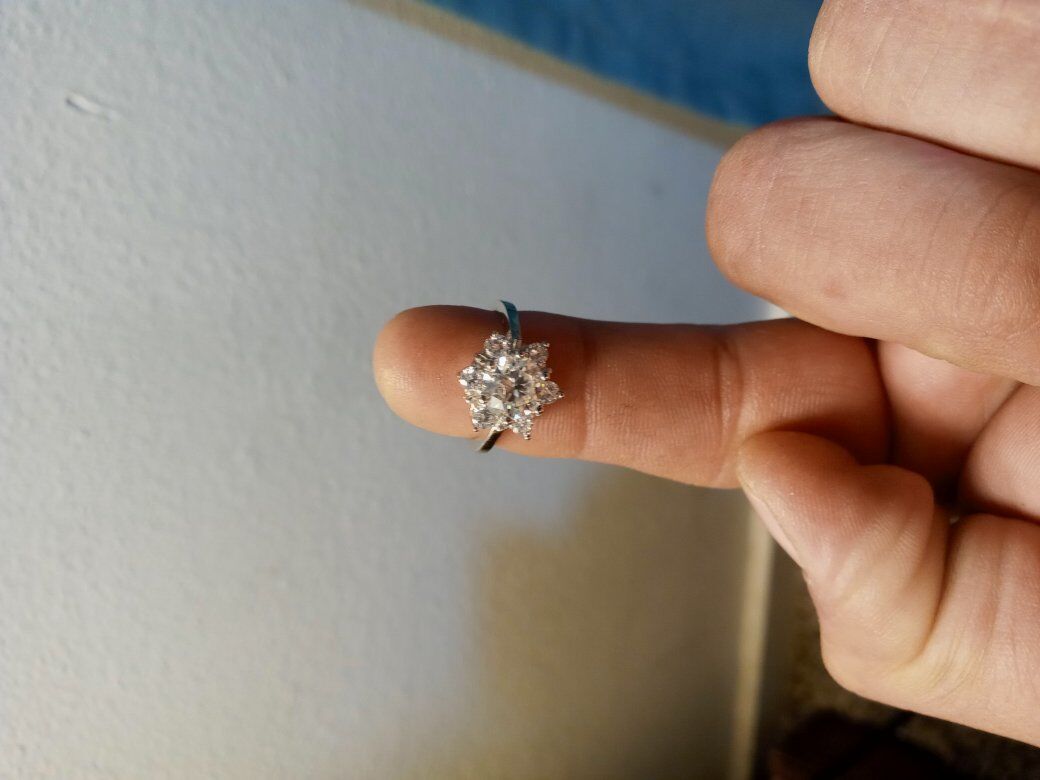 lab tested moissanite 2CT ring and earings