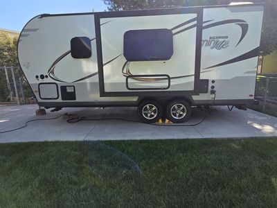 2019 rockwood lite