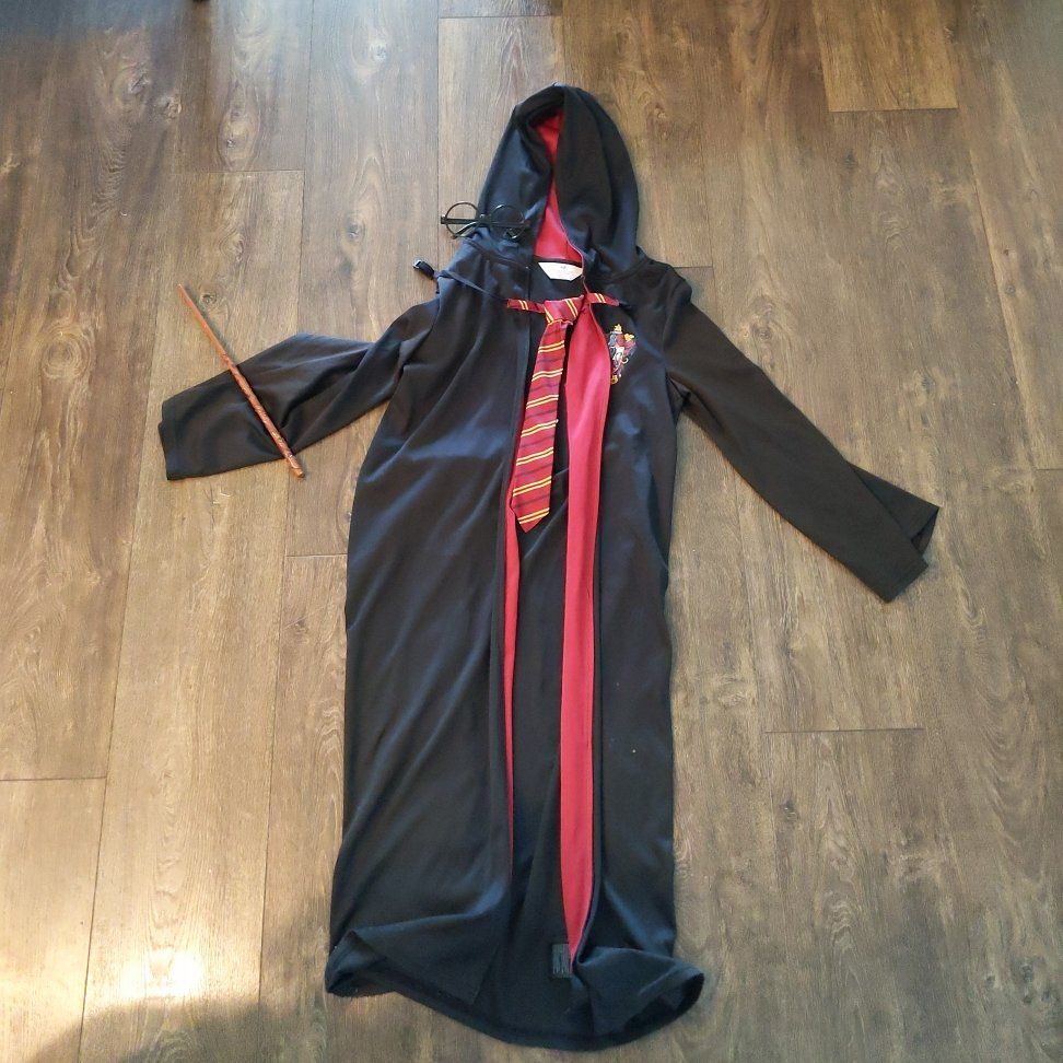 Harry Potter Gryffindor Hermione Robe size 10-12