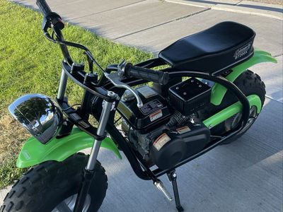 Coleman Powersports BT200X Mini bike 2021