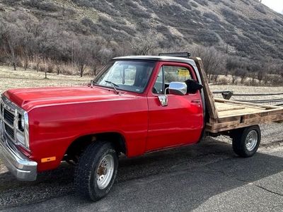 Dodge 1993 w150 willing to trade