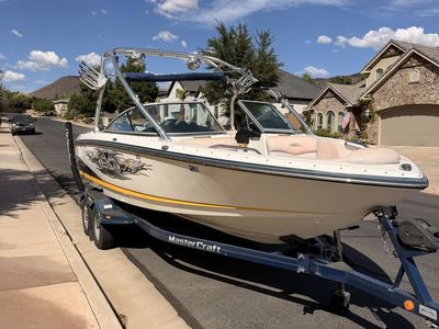 Mastercraft X30 Boat