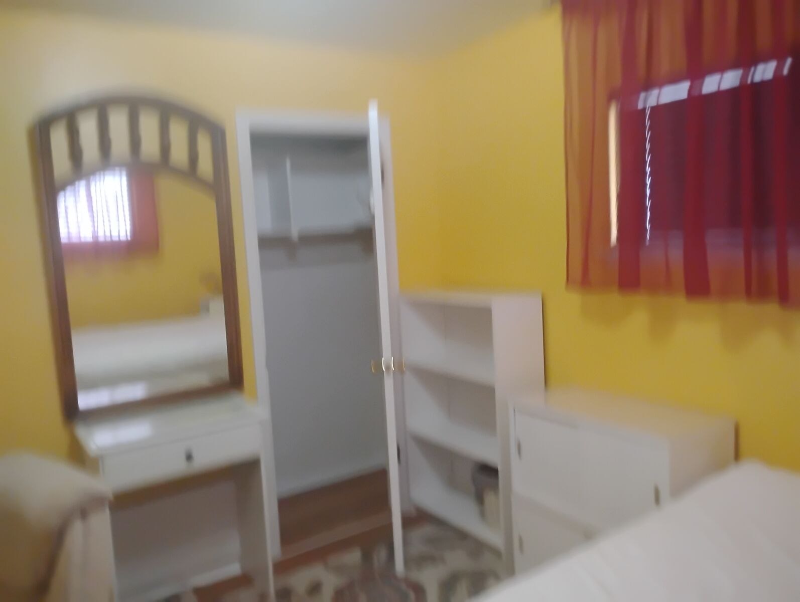 Do you have asthma? Me, too! 2 house share rooms available for people who care about clean air.