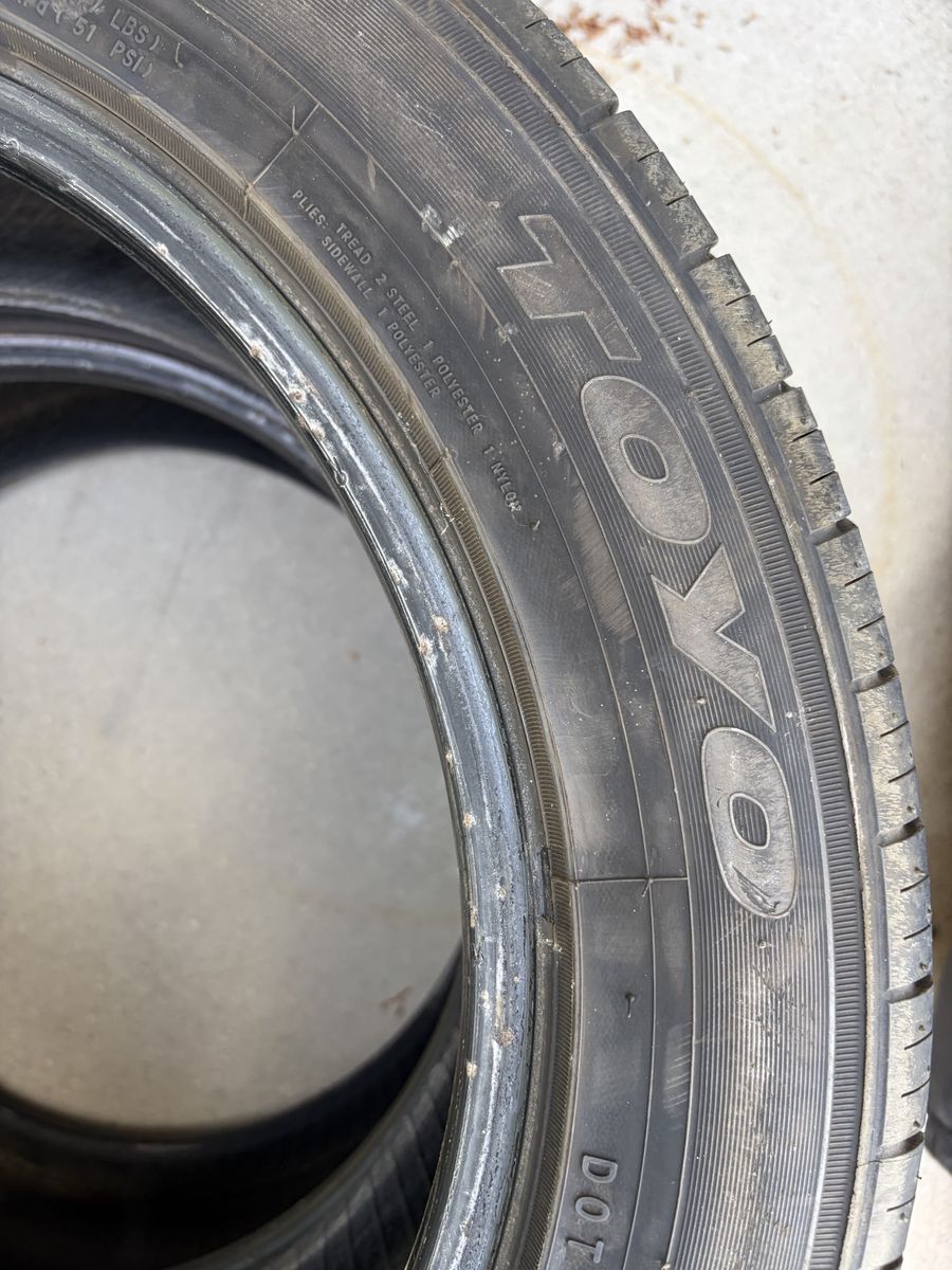 Four Toyo Tires 215 / 55 R17