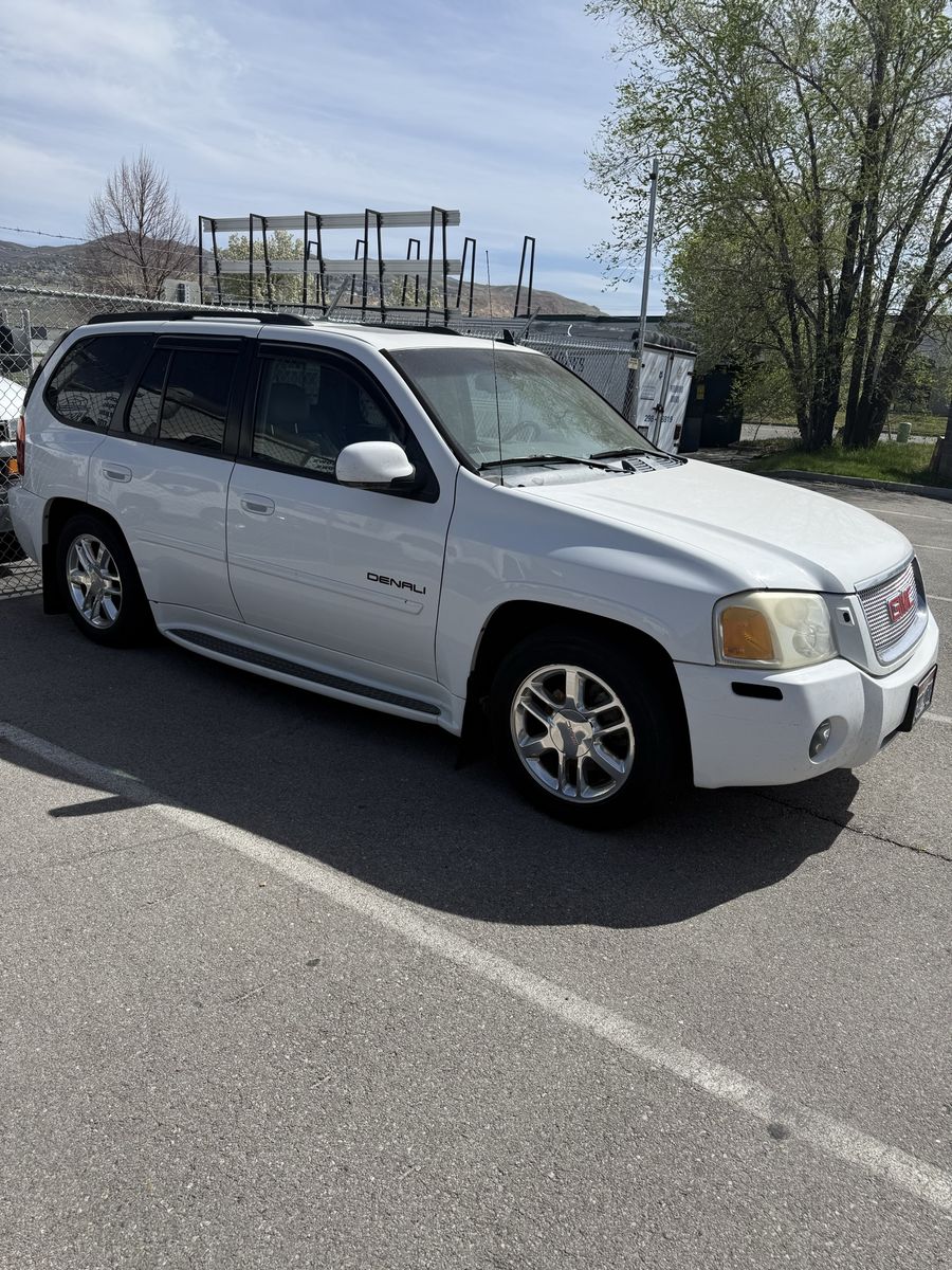 2006 GMC Envoy Denali