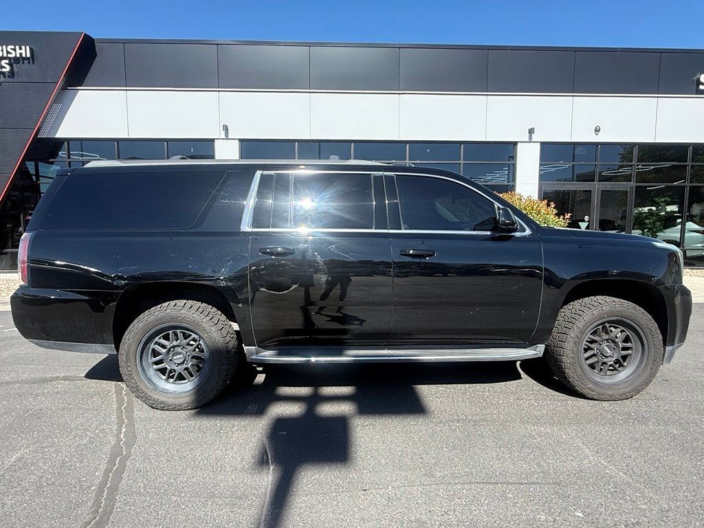 2016 GMC Yukon XL SLT