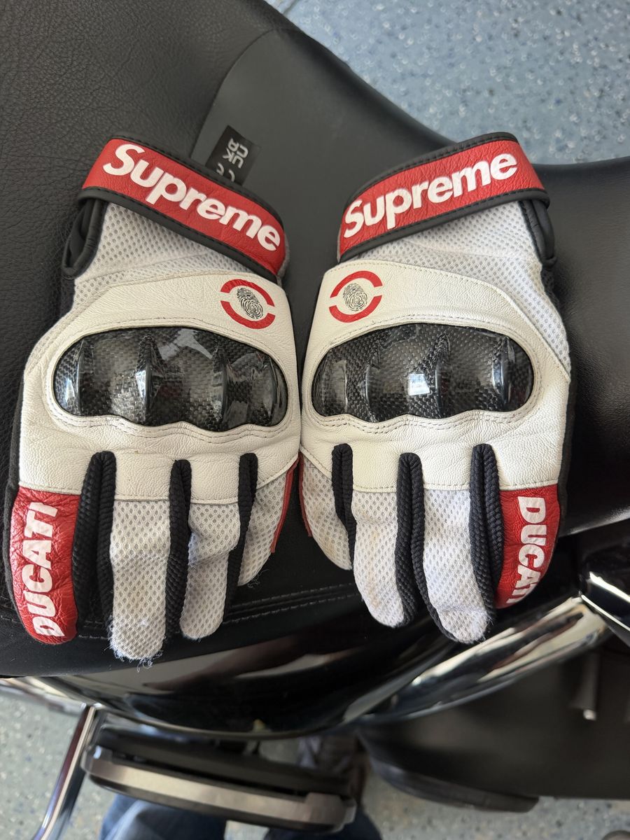 Supreme x Ducati Motorcycle Riding Gloves White Red Carbon Knuckle