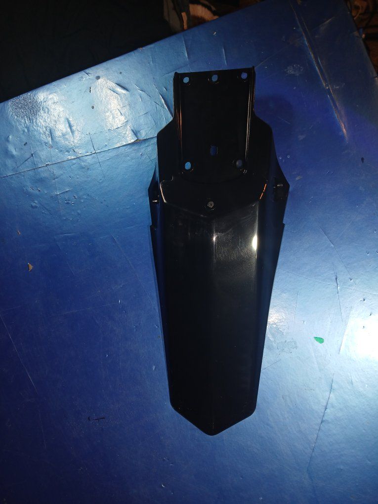 Main image 12