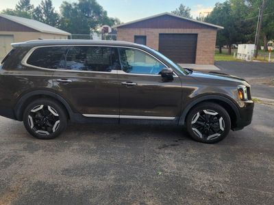 2023 Kia Telluride LX