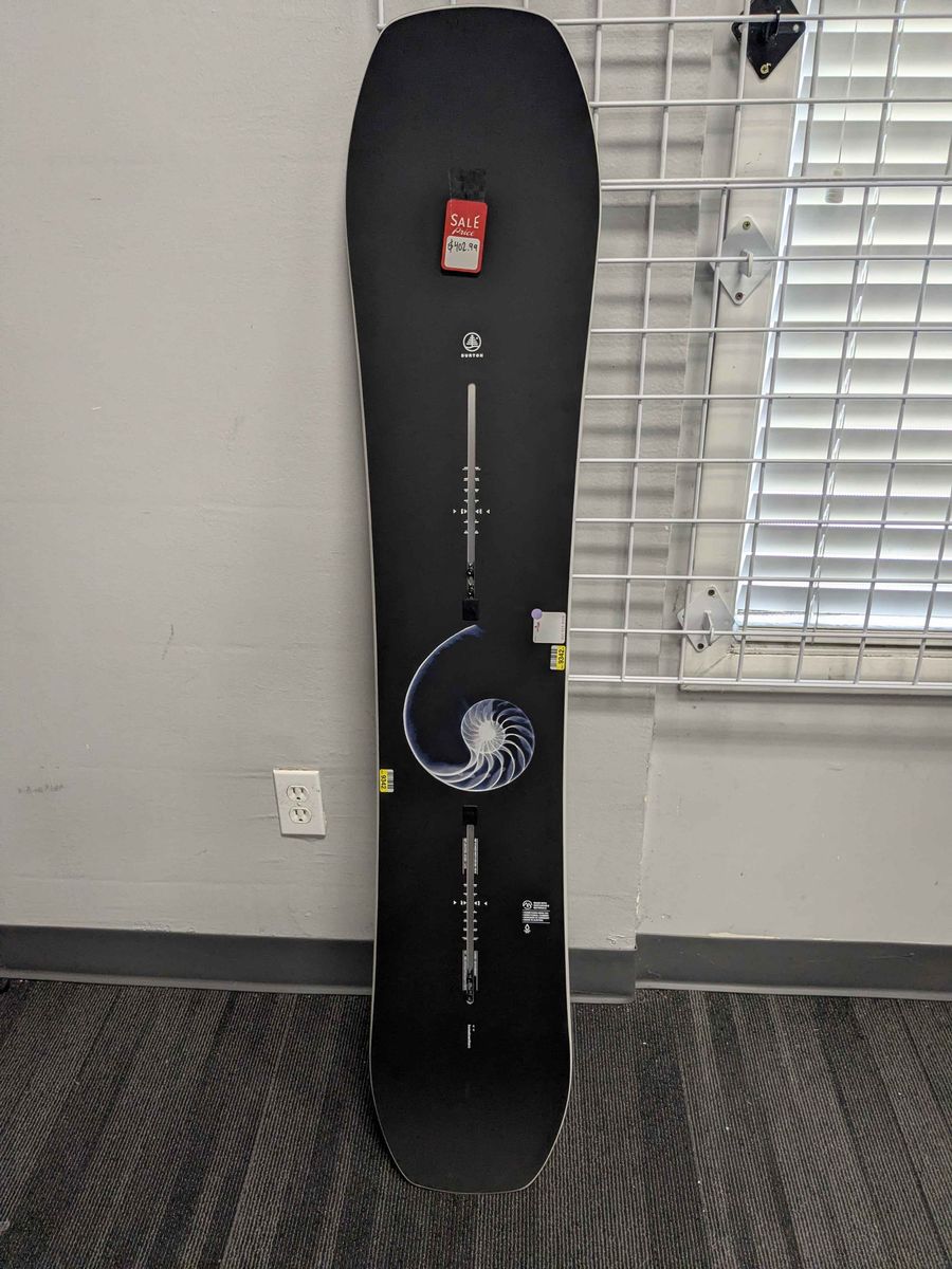 Burton Family Tree: Hometown Hero 144cm Snowboard -New(2026)