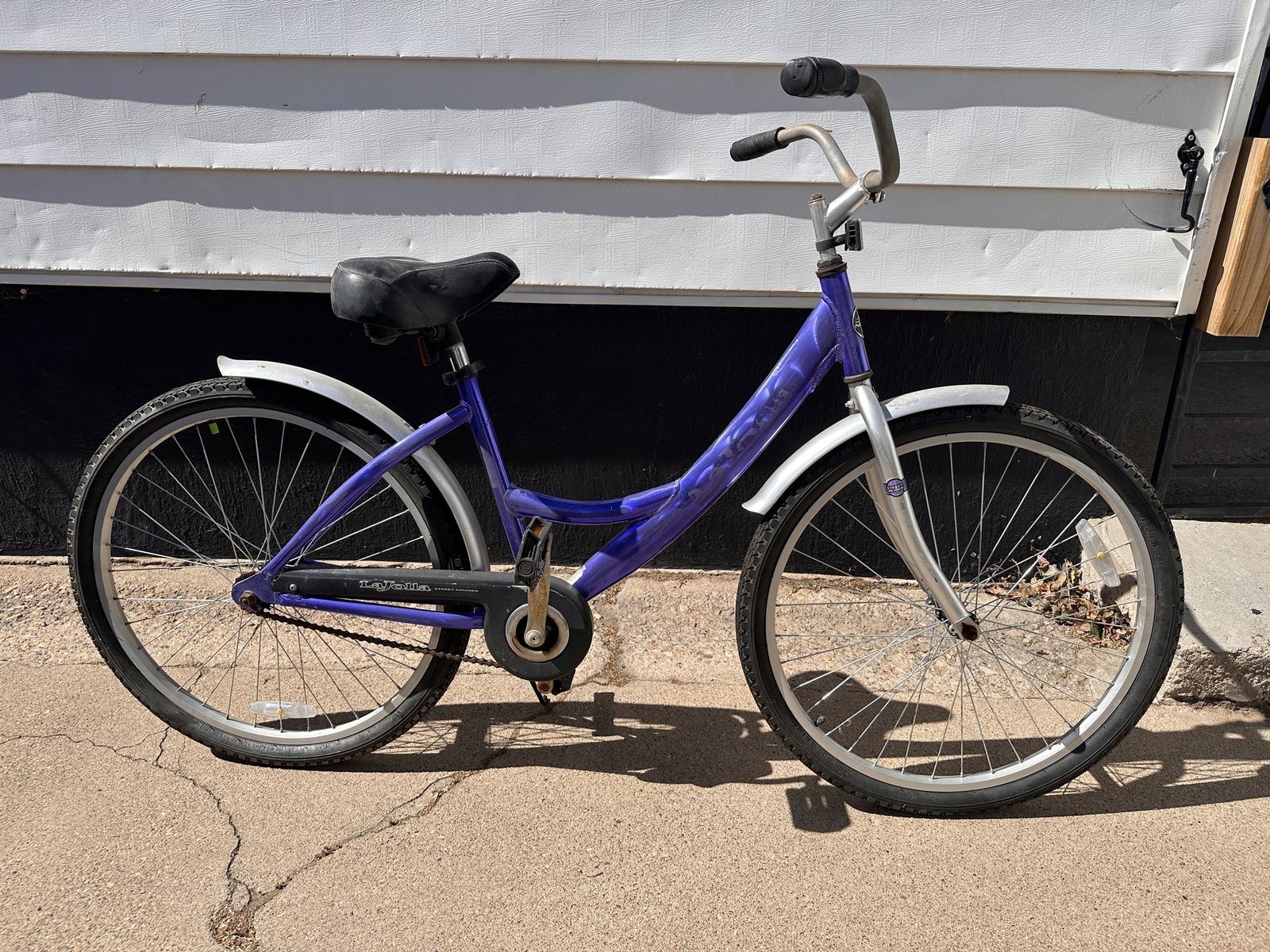 26” beach cruiser bike