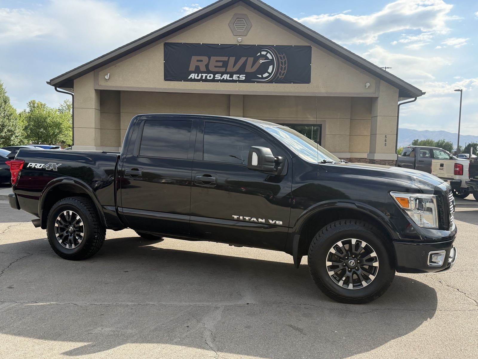 2018 Nissan Titan PRO-4X FFV